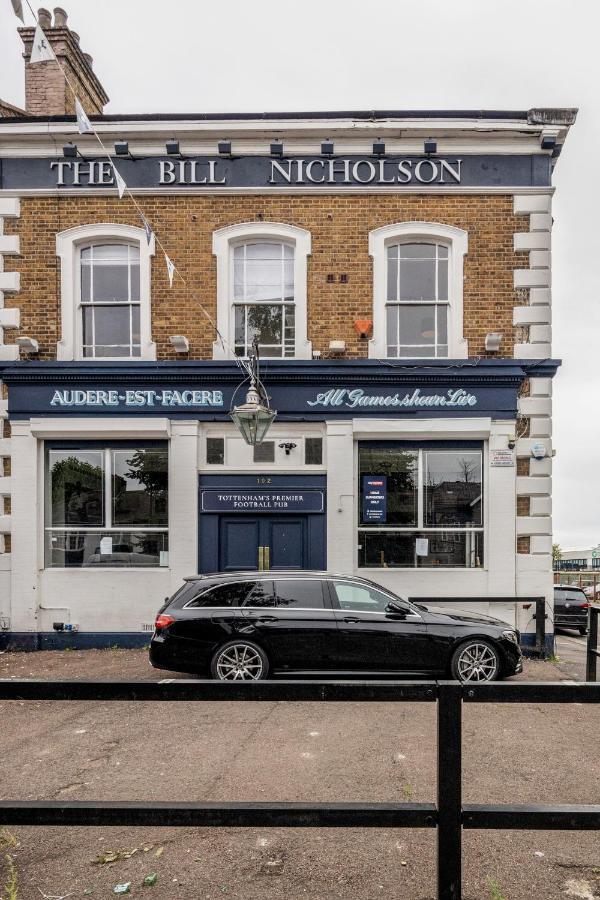 Hotel The Bill Nicholson Pub à Londres Extérieur photo